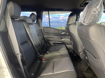 TOYOTA LAND CRUISER 250 - 9