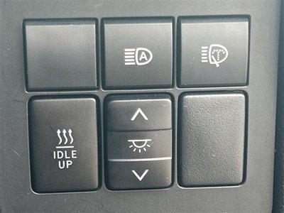 2020 Toyota LAND CRUISER PRADO — миниатюра 17