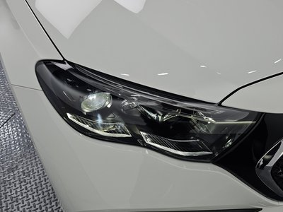MERCEDES-BENZ E-CLASS - 9