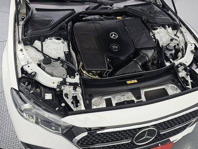 MERCEDES-BENZ E-CLASS - 7