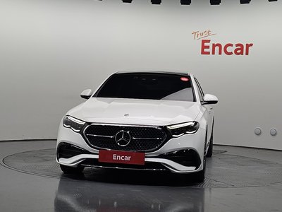 MERCEDES-BENZ E-CLASS - 2