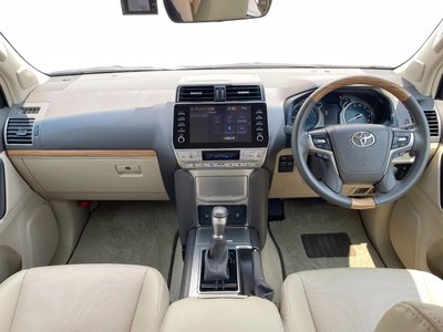 2023 Toyota LAND CRUISER PRADO — фото 2