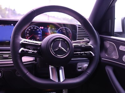 2025 Mercedes-BENZ GLS 缩略图 21