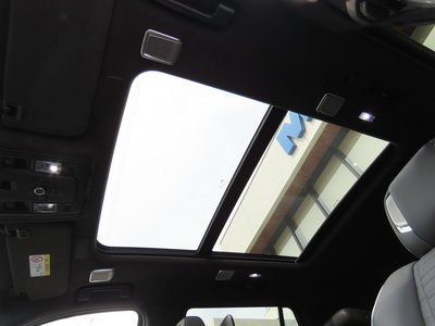 2021 Cadillac ESCALADE 照片 13