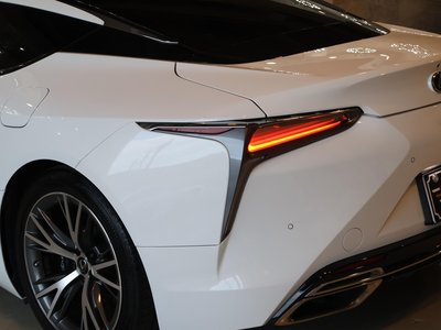 2017 Lexus LC — миниатюра 73