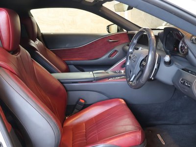 2017 Lexus LC — миниатюра 11
