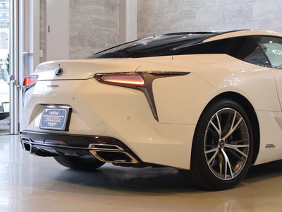 2017 Lexus LC — миниатюра 68