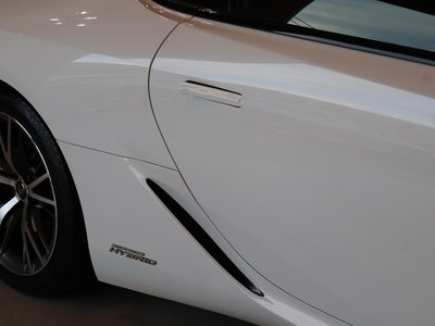 2017 Lexus LC — миниатюра 59