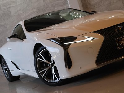 2017 Lexus LC — миниатюра 56