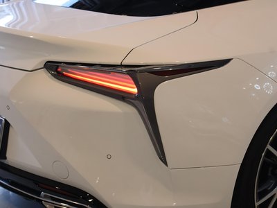 2017 Lexus LC — миниатюра 69