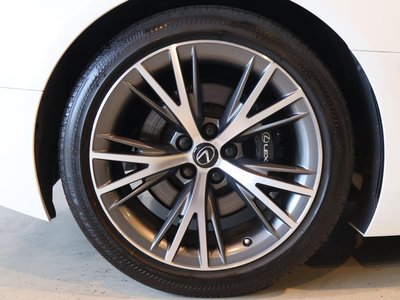 2017 Lexus LC — миниатюра 61