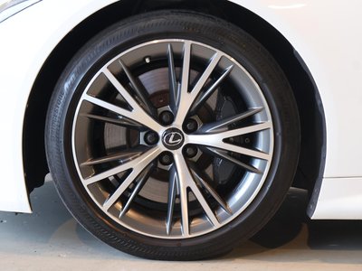 2017 Lexus LC — миниатюра 62