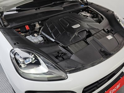 PORSCHE CAYENNE - 7