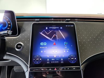 2023 Mercedes-BENZ EQE — миниатюра 19