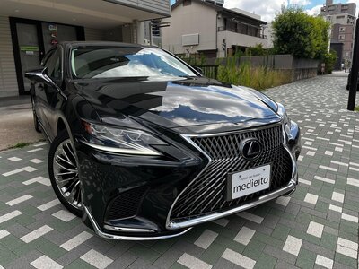 LEXUS LS
