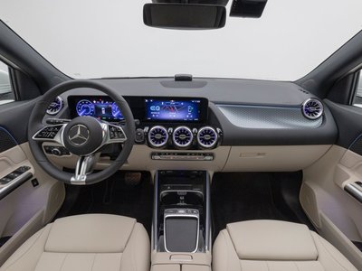 2025 Mercedes-BENZ EQA photo 4