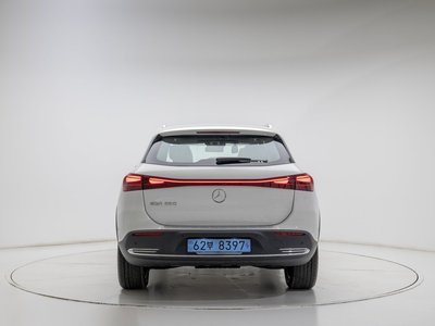 2025 Mercedes-BENZ EQA photo 3