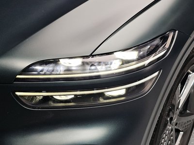 صورة 9 لـ 2021 Genesis GV70