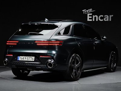 صورة 3 لـ 2021 Genesis GV70