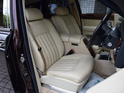 ROLLS-ROYCE PHANTOM - 4