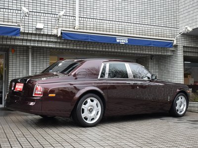 ROLLS-ROYCE PHANTOM - 2
