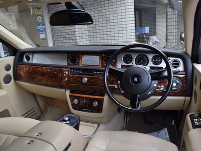 ROLLS-ROYCE PHANTOM - 3