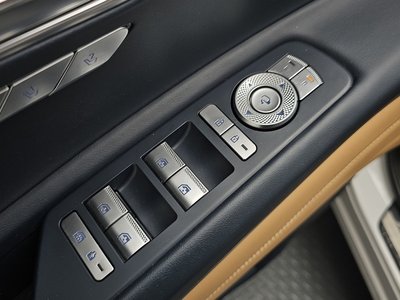 2022 Genesis GV80 — миниатюра 37