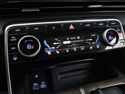 2022 Genesis GV80 — миниатюра 25
