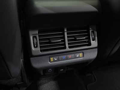 2025 LAND Rover RANGE ROVER EVOQUE thumbnail 38