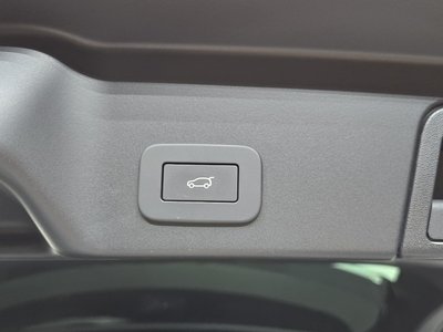 2025 LAND Rover RANGE ROVER EVOQUE thumbnail 23