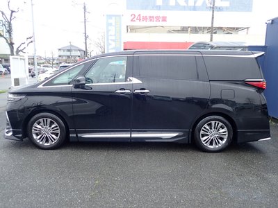 TOYOTA ALPHARD - 7