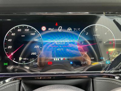 MERCEDES-BENZ G-CLASS - 4