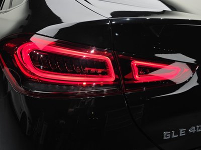 2022 Mercedes-BENZ GLE — фото 10