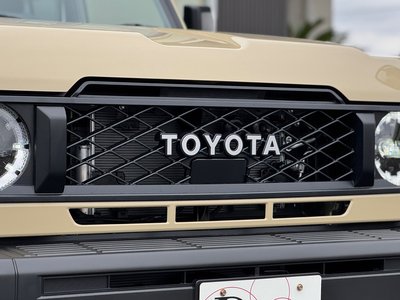 2026 Toyota LAND CRUISER 70 缩略图 18