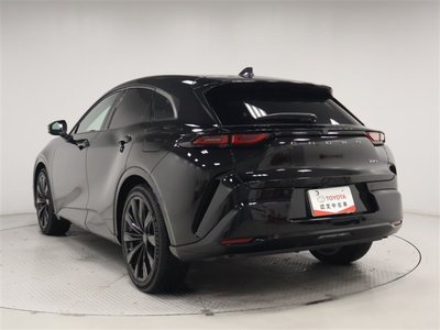 2025 Toyota CROWN SPORT photo 2