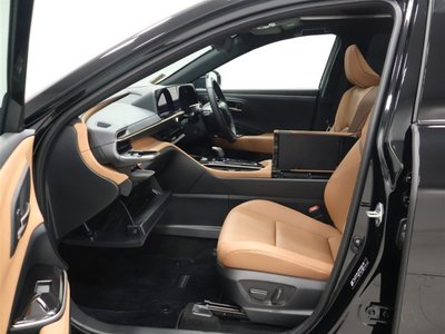 صورة مصغرة 21 لـ 2025 Toyota CROWN SPORT