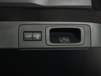 صورة مصغرة 24 لـ 2025 Toyota CROWN SPORT