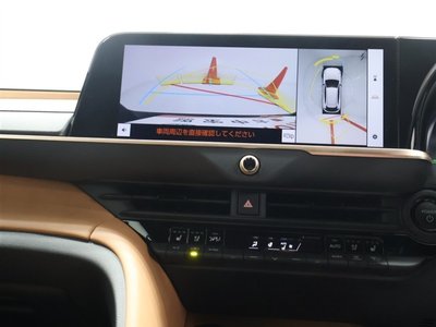 2025 Toyota CROWN SPORT photo 9