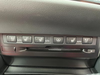 2022 Lexus ES — миниатюра 29