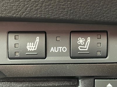 2022 Lexus ES — миниатюра 27