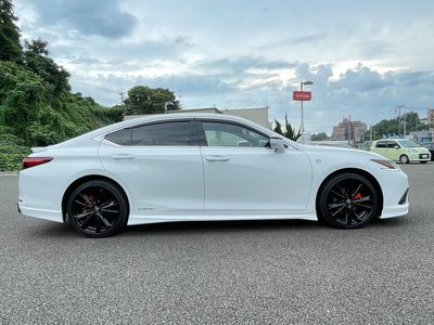 2022 Lexus ES — миниатюра 48