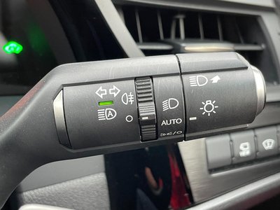 2022 Lexus ES — миниатюра 32