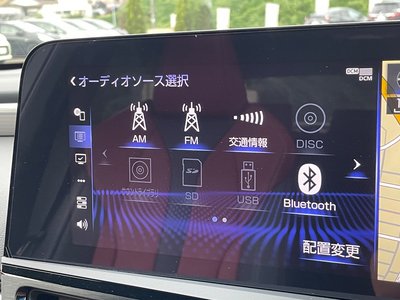 2022 Lexus ES — миниатюра 18