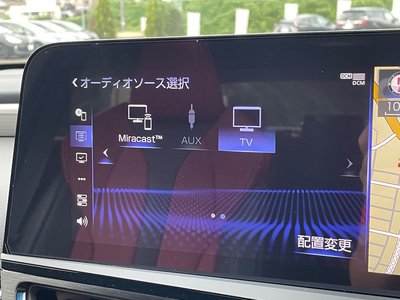 2022 Lexus ES — миниатюра 19