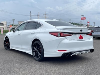 2022 Lexus ES — миниатюра 50