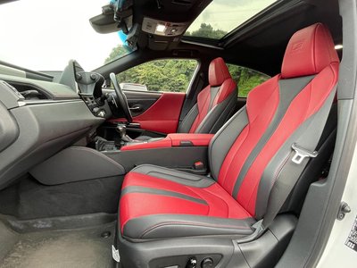 2022 Lexus ES — миниатюра 40