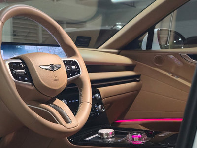 2025 Genesis G80 (RG3) thumbnail 13