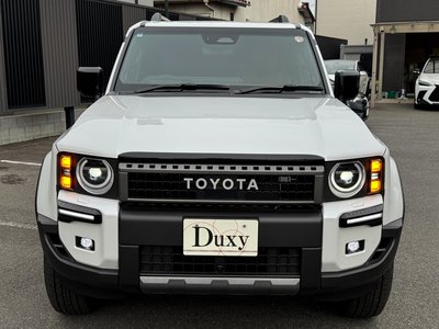 TOYOTA LAND CRUISER 250 - 7