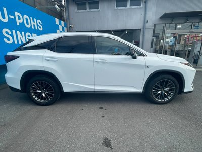 صورة 8 لـ 2022 Lexus RX