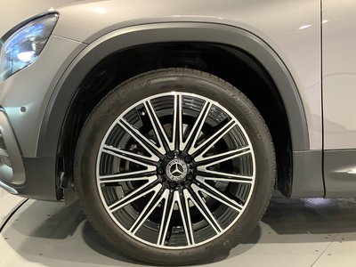 2025 Mercedes-BENZ GLB thumbnail 37